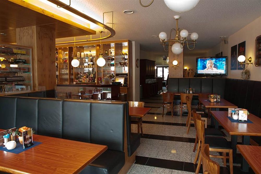 Pennswoods Inn Манхайм Екстериор снимка